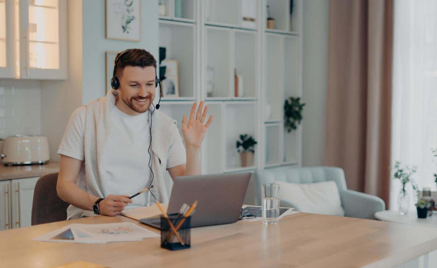 Financial planning workspace with dynamic budget analysis tools