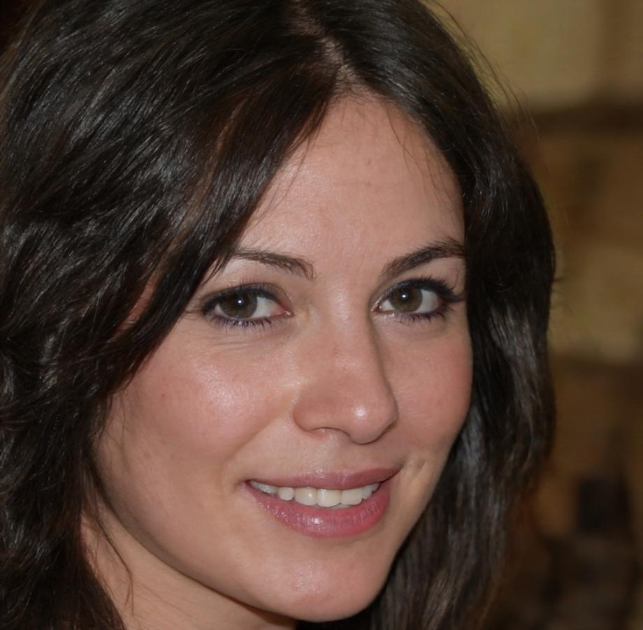 Portrait of Seoyun Kang, program graduate